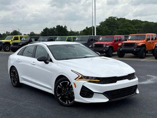 2022 Kia K5 GT-Line