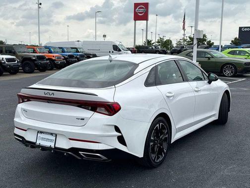 2022 Kia K5 GT-Line
