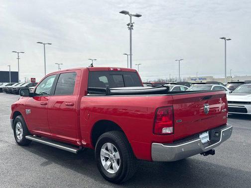 2019 RAM 1500 SLT