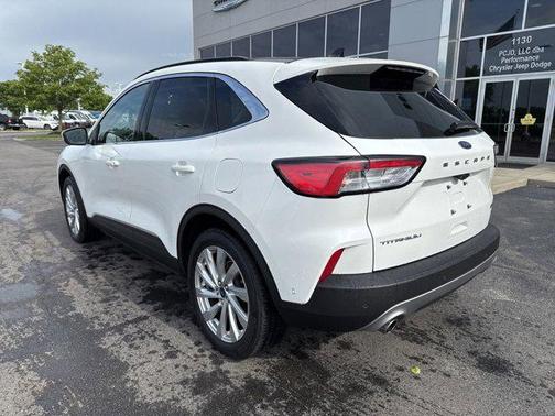2021 Ford Escape Titanium