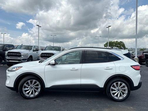 2021 Ford Escape Titanium