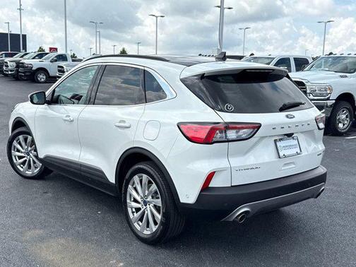 2021 Ford Escape Titanium