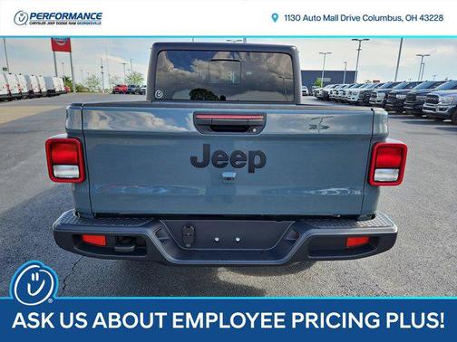 2025 Jeep Gladiator Sport S