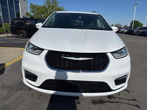 2021 Chrysler Pacifica Hybrid Touring L