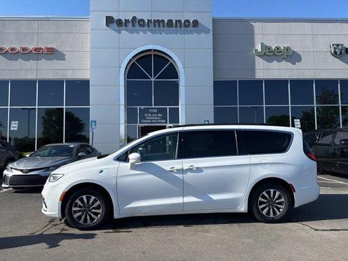 2021 Chrysler Pacifica Hybrid Touring L