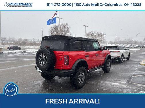 2022 Ford Bronco Base