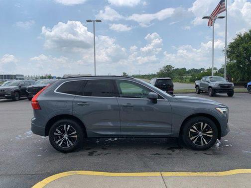 2023 Volvo XC60 B5 Core