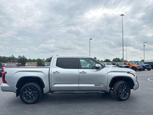 2025 Toyota Tundra Platinum