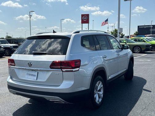 2018 Volkswagen Atlas 2.0T SE w/Technology