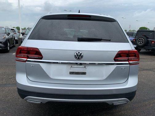 2018 Volkswagen Atlas 2.0T SE w/Technology