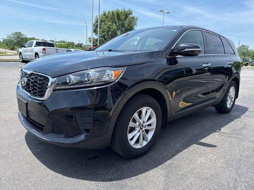 2019 Kia Sorento L