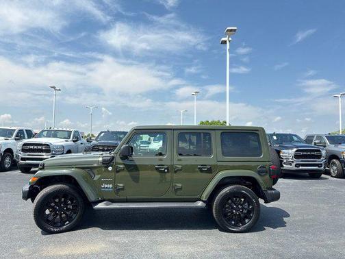 2022 Jeep Wrangler Unlimited 4xe Sahara