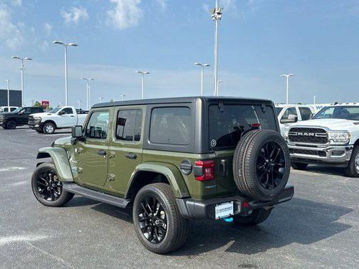 2022 Jeep Wrangler Unlimited 4xe Sahara