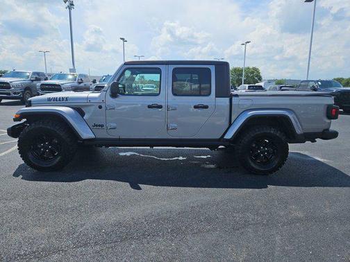 2021 Jeep Gladiator Willys 4x4