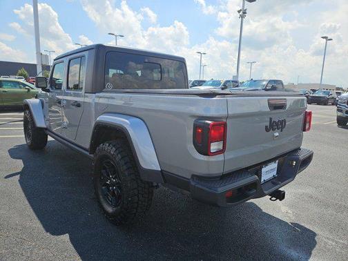 2021 Jeep Gladiator Willys 4x4