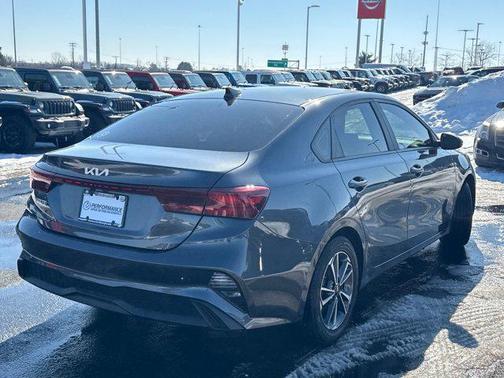 2022 Kia Forte LXS
