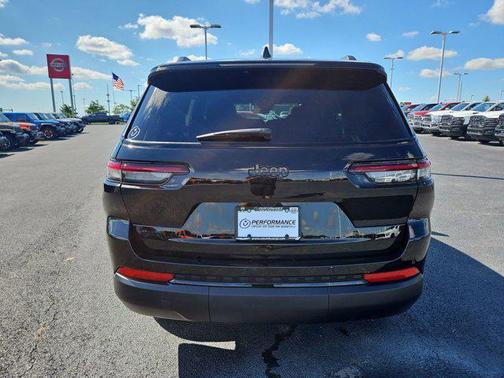 2025 Jeep Grand Cherokee L Altitude