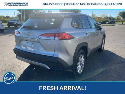 2024 Toyota Corolla Cross LE