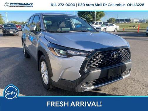 2024 Toyota Corolla Cross LE