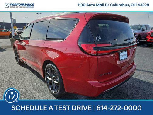 2026 Chrysler Pacifica L