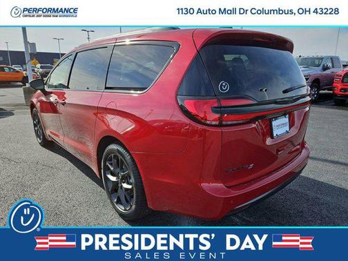 2026 Chrysler Pacifica L