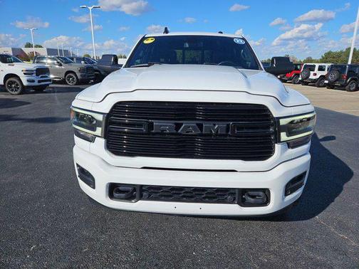 2022 RAM 2500 Laramie Crew Cab 4x4 6'4' Box