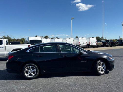 2018 Chevrolet Malibu 1LS