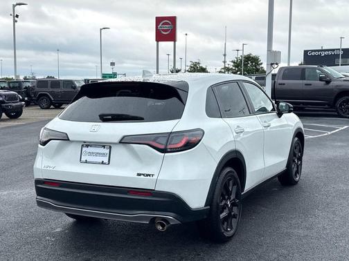 Platinum White 2024 Honda HR-V AWD Sport