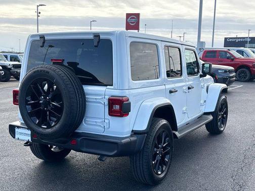2025 Jeep Wrangler 4xe Sahara