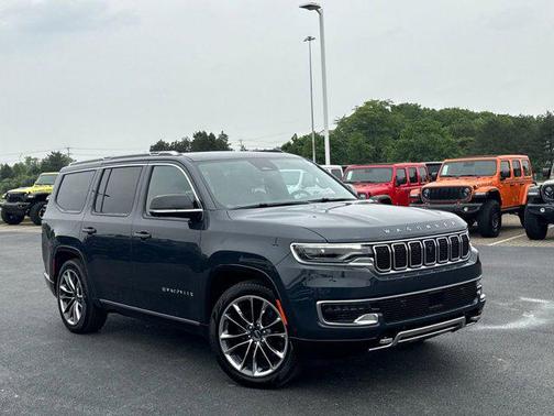 2024 Jeep Wagoneer Series III 4x4