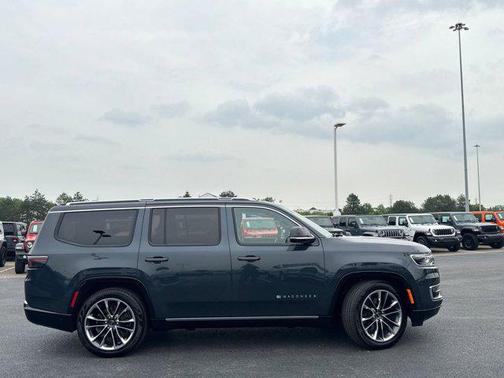 2024 Jeep Wagoneer Series III 4x4