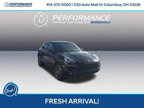 2017 Porsche Macan Base