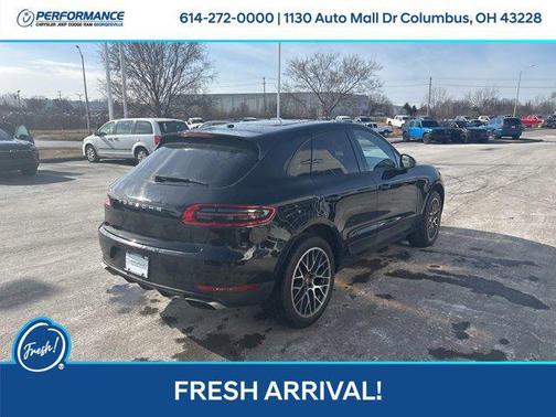 2017 Porsche Macan Base