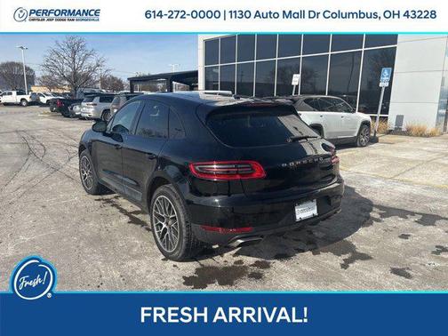 2017 Porsche Macan Base