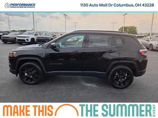 Diamond Black Crystal Pearlcoat 2026 Jeep Compass Sport