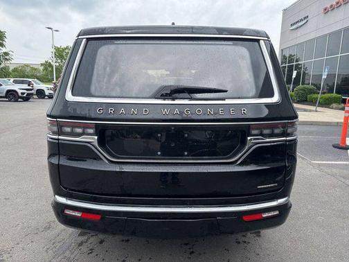 2024 Jeep Grand Wagoneer Series III 4x4