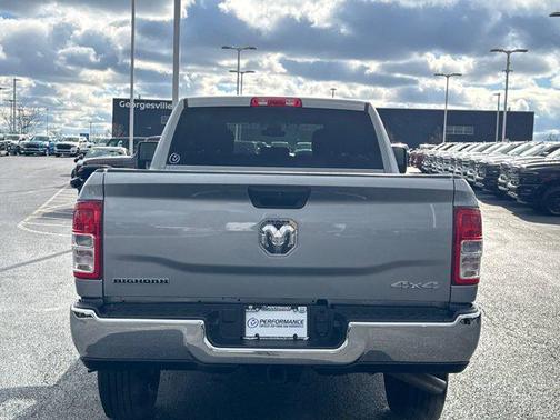 2024 RAM 2500 Big Horn Crew Cab 4x4 6'4' Box