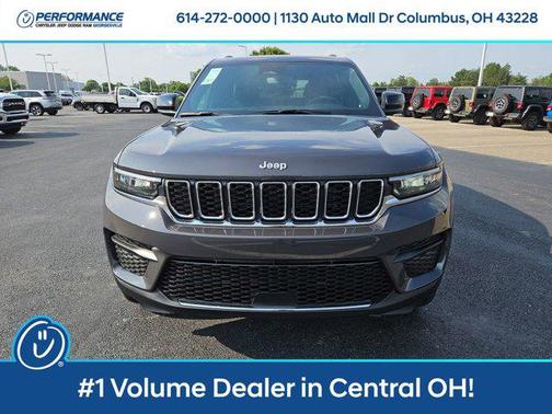 2025 Jeep Grand Cherokee Laredo