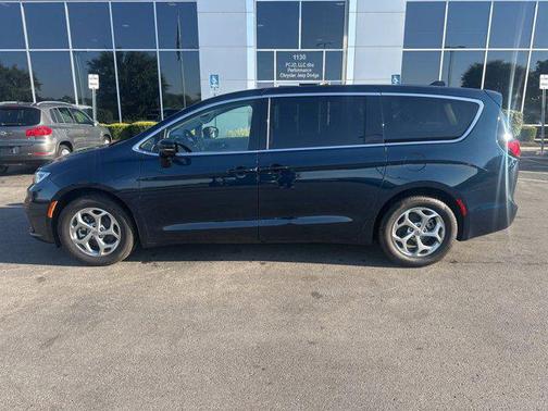 2024 Chrysler Pacifica Limited