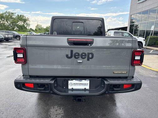 2021 Jeep Gladiator Freedom 4x4