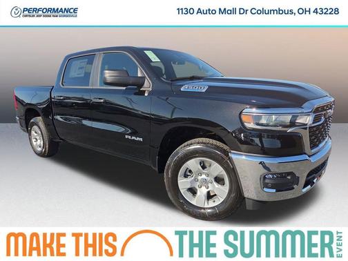 Diamond Black Crystal Pearlcoat 2026 RAM 1500 Big Horn/Lone Star