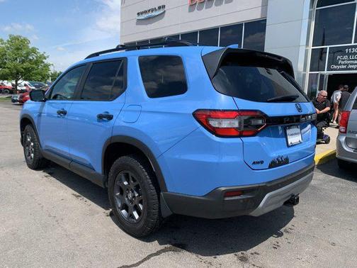 2025 Honda Pilot TrailSport