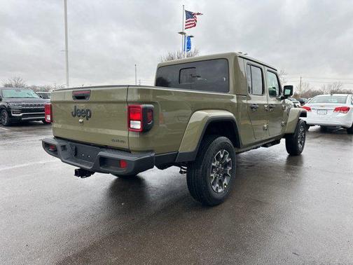 2026 Jeep Gladiator Sahara 4x4