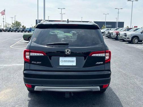 2020 Honda Pilot AWD Black Edition