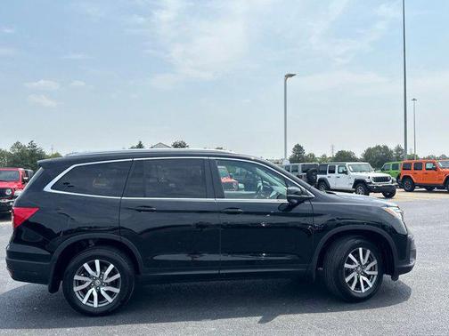 2020 Honda Pilot AWD Black Edition