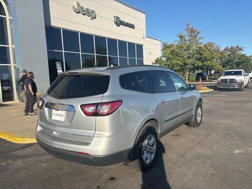 2015 Chevrolet Traverse LS