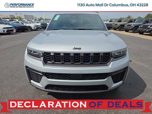 Silver Zynith 2026 Jeep Grand Cherokee Limited