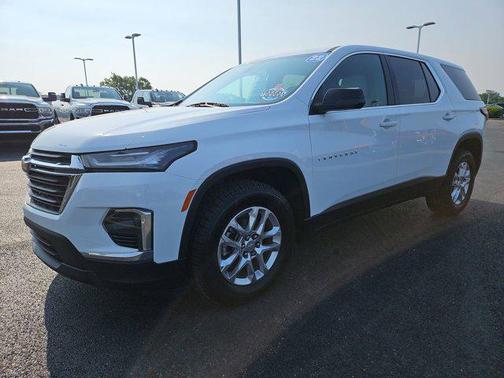 2022 Chevrolet Traverse LS