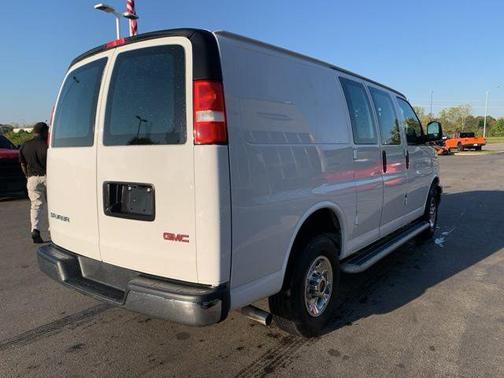 2023 GMC Savana 2500 Work Van