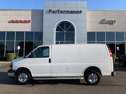 2023 GMC Savana 2500 Work Van
